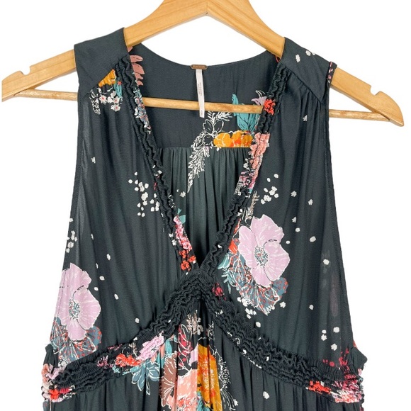 Free People Purple Haze Ruched Floral Tiered Top Tunic Size Small - Picture 3 of 9